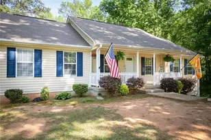 1042 Birdseye View, Locust Grove, GA 30248 - Photo 2
