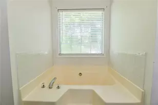 1042 Birdseye View, Locust Grove, GA 30248 - Photo 30