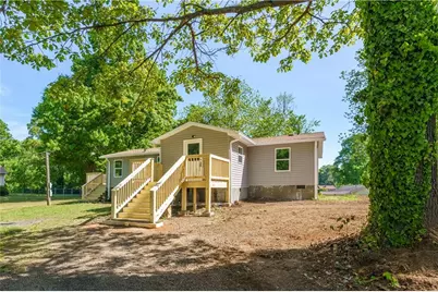 1412 Floyd Circle, Gainesville, GA 30507 - Photo 2