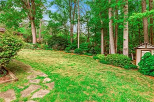 1111 Banbury Cross, Avondale Estates, GA 30002 - Photo 36