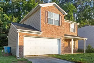 5640 Laurel Ridge Dr, East Point, GA 30344 - Photo 2