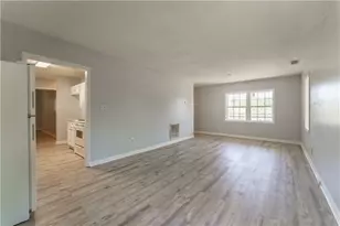 2491 Martin Luther King Jr Blvd, Gainesville, GA 30501 - Photo 6