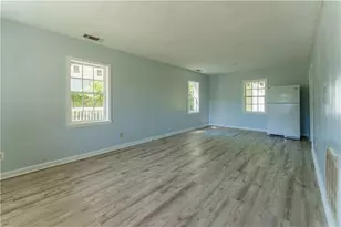 2491 Martin Luther King Jr Blvd, Gainesville, GA 30501 - Photo 10