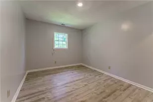 2491 Martin Luther King Jr Blvd, Gainesville, GA 30501 - Photo 20