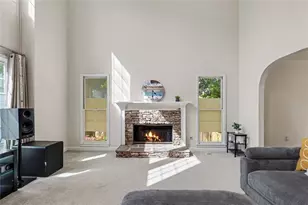 2120 Thorndale Dr SW, Lilburn, GA 30047 - Photo 6