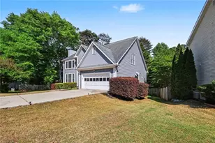 2120 Thorndale Dr SW, Lilburn, GA 30047 - Photo 2