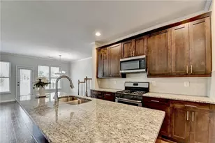 5535 Lightheart Ct, Suwanee, GA 30024 - Photo 14