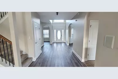 558 Georgia Circle, Loganville, GA 30052 - Photo 2
