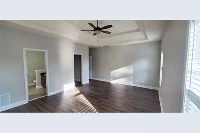 558 Georgia Circle, Loganville, GA 30052 - Photo 14