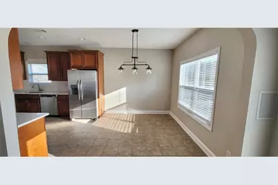 558 Georgia Circle, Loganville, GA 30052 - Photo 6