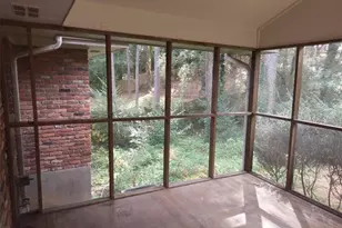 1776 Rosalind Dr NE, Atlanta, GA 30329 - Photo 18