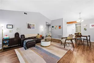 2645 Indian Lake Dr, Marietta, GA 30062 - Photo 6