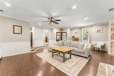 1407 Woodland Circle, Gainesville, GA 30501 - Photo 8