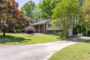 4681 Mahonia Way NW, Acworth, GA 30102 - Photo 4