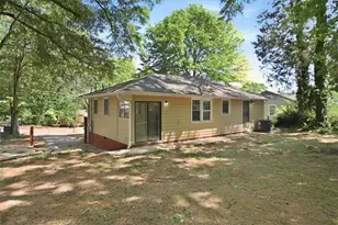 2421 Spring Garden Dr SW, Atlanta, GA 30315 - Photo 26