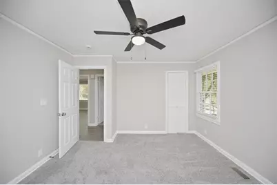 2421 Spring Garden Drive SW, Atlanta, GA 30315 - Photo 20