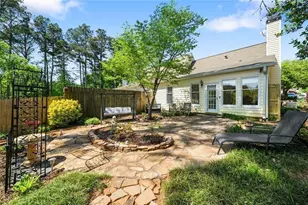 174 Victoria Way, Roswell, GA 30075 - Photo 2
