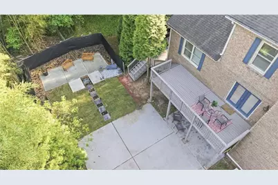2425 Flair Knoll Drive NE, Atlanta, GA 30345 - Photo 4