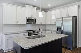 1370 Sugar Glen Ct, Lawrenceville, GA 30044 - Photo 12