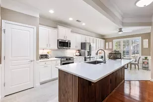 5916 Chimney Rock Dr, Hoschton, GA 30548 - Photo 6