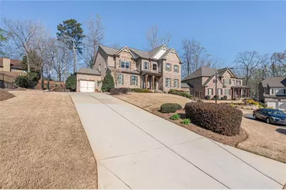 2471 Brewer Way NE, Marietta, GA 30066 - Photo 6