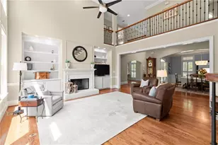 8580 High Hampton Chase, Alpharetta, GA 30022 - Photo 2