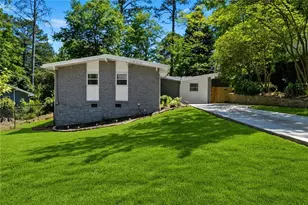 2485 Wentworth Dr NE, Atlanta, GA 30345 - Photo 2