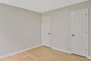 5603 Eagles Feather Ln, Riverdale, GA 30274 - Photo 18