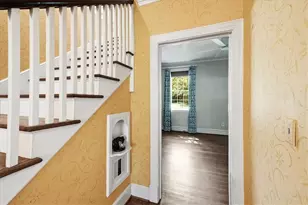 2039 Springlake Dr, Atlanta, GA 30305 - Photo 40