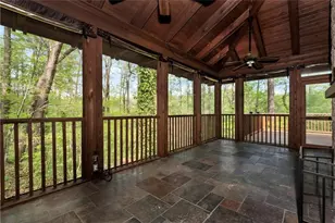 6960 Riverside Dr, Atlanta, GA 30328 - Photo 34