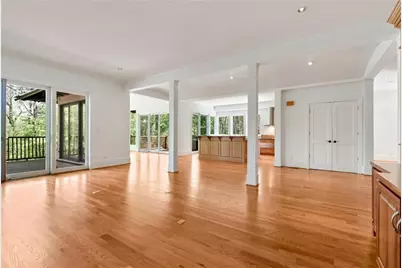 6960 Riverside Drive, Atlanta, GA 30328 - Photo 10