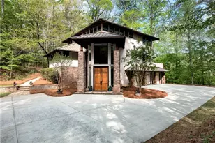 6960 Riverside Dr, Atlanta, GA 30328 - Photo 1