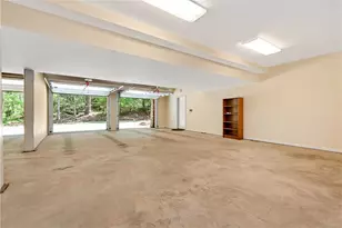 6960 Riverside Dr, Atlanta, GA 30328 - Photo 50
