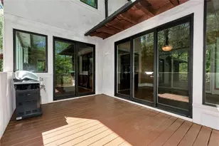 6960 Riverside Dr, Atlanta, GA 30328 - Photo 20