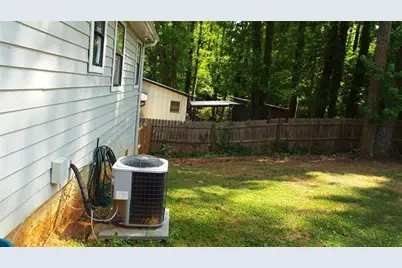 4943 Apple Valley Road, Douglasville, GA 30135 - Photo 32