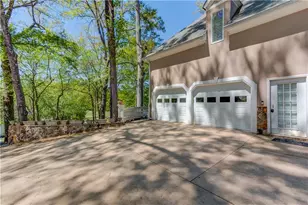 2043 Burgundy Dr, Braselton, GA 30517 - Photo 4