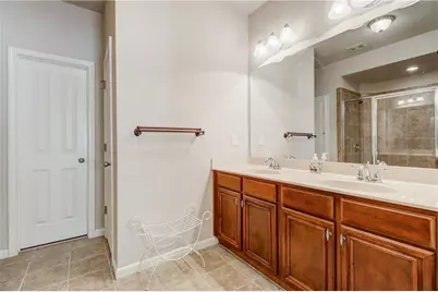 7215 Highland Bluff #2, Atlanta, GA 30328 - Photo 16