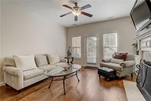 7215 Highland Bluff, Atlanta, GA 30328 - Photo 10