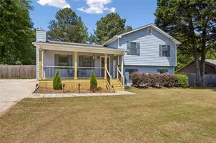 1492 Sir Knights Way, Lawrenceville, GA 30045 - Photo 4