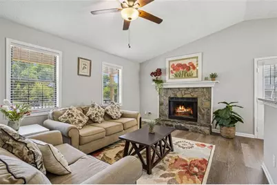 1492 Sir Knights Way, Lawrenceville, GA 30045 - Photo 8