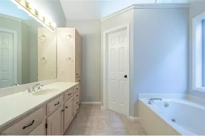 1625 Huntington Hill Trace, Buford, GA 30519 - Photo 24