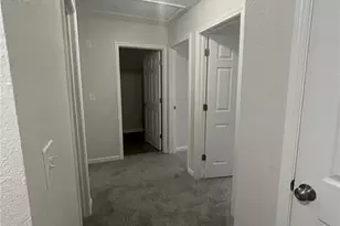 387 Brookview Dr, Riverdale, GA 30274 - Photo 16