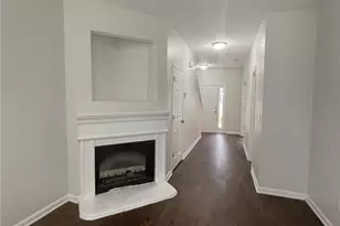 387 Brookview Dr, Riverdale, GA 30274 - Photo 4