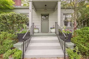 712 Berkeley Ave NW, Atlanta, GA 30318 - Photo 2