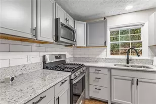 3215 Linden Garden Dr, Atlanta, GA 30349 - Photo 34