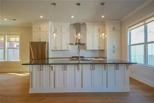 685 Brennan Dr NE, Decatur, GA 30033 - Photo 8
