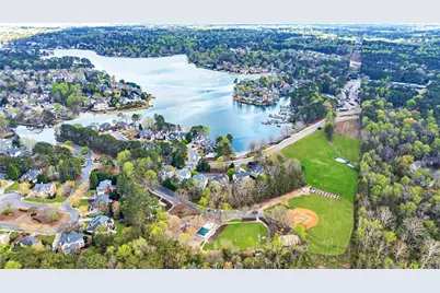 2090 Lake Windward Drive, Alpharetta, GA 30005 - Photo 2