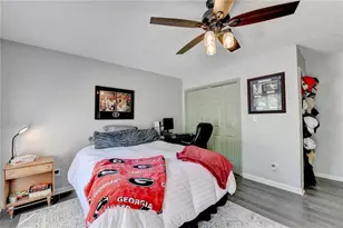 7111 St Charles Square, Roswell, GA 30075 - Photo 40