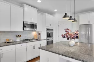 6808 New Fern Ln, Flowery Branch, GA 30542 - Photo 16