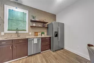 5429 E Mountain St, Stone Mountain, GA 30083 - Photo 20